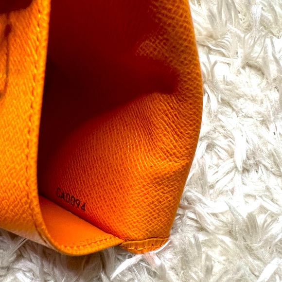 LOUIS VUITTON Multicles 4 key holder case Epi Orange - Picture 5 of 10